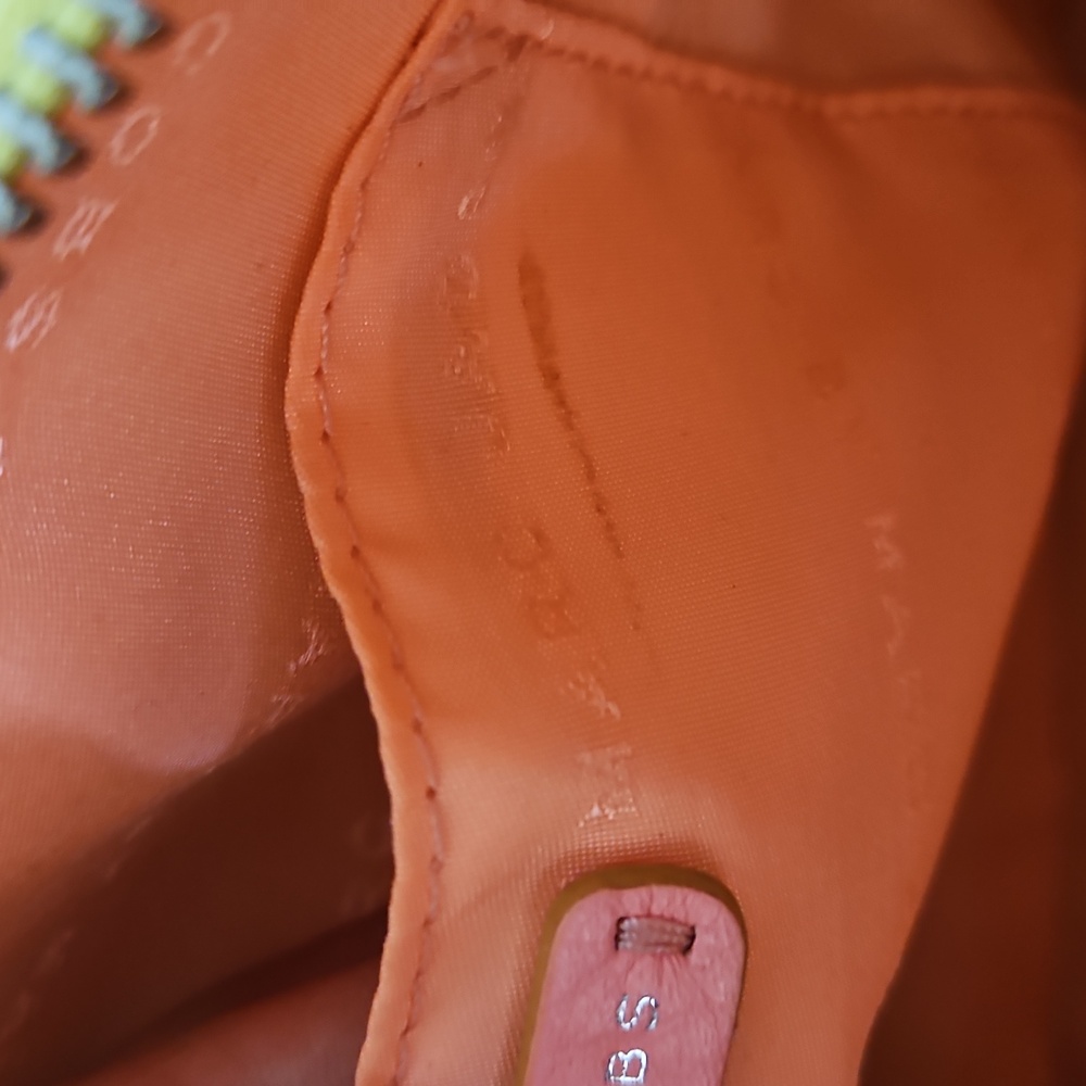MARC BY MARC JACOBS: Pink And Lime Green Leather Crossbody Bag - Picture 13 of 15